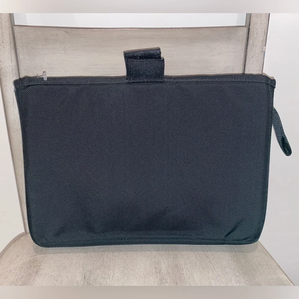 Tumi Laptop/Ipad Cushioned Case